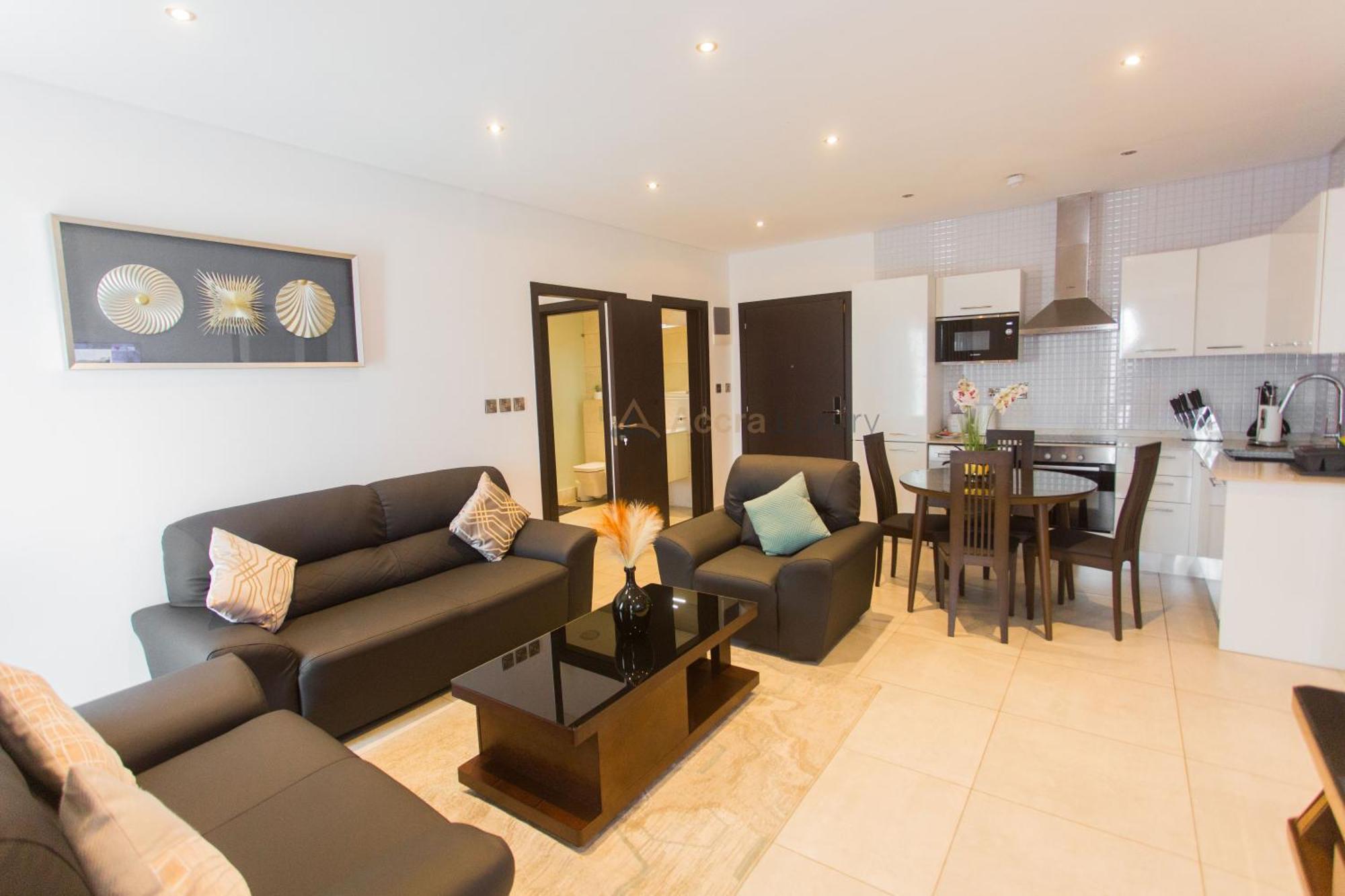 Accra Luxury Apartments @ The Signature Exterior photo