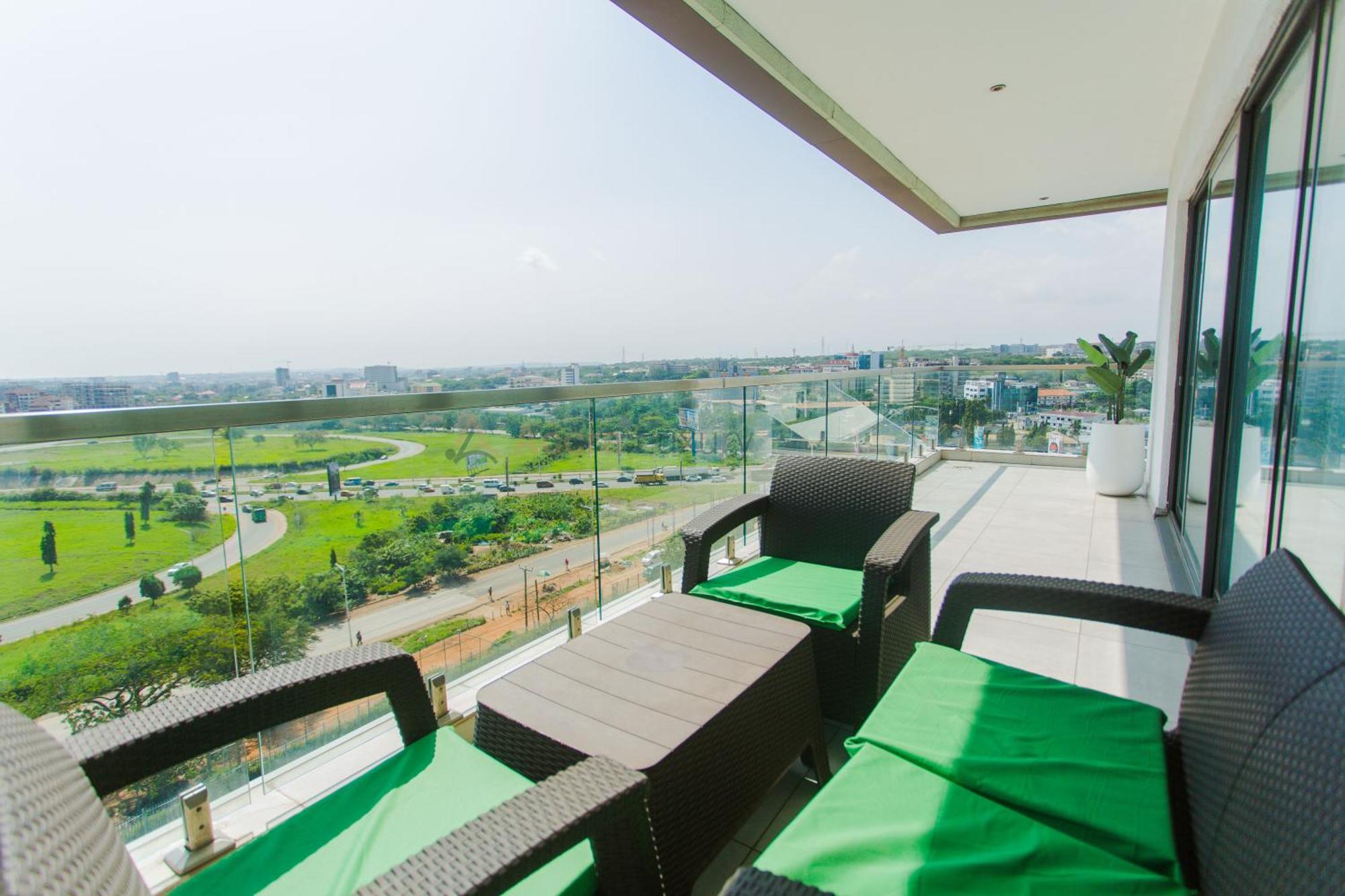 Accra Luxury Apartments @ The Signature Exterior photo
